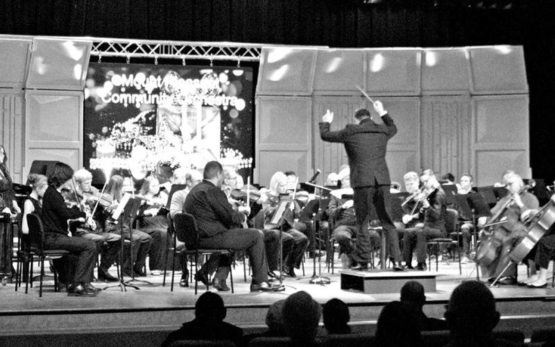 Mount Pleasant Chamber Orchestra performs “Joy to the World”