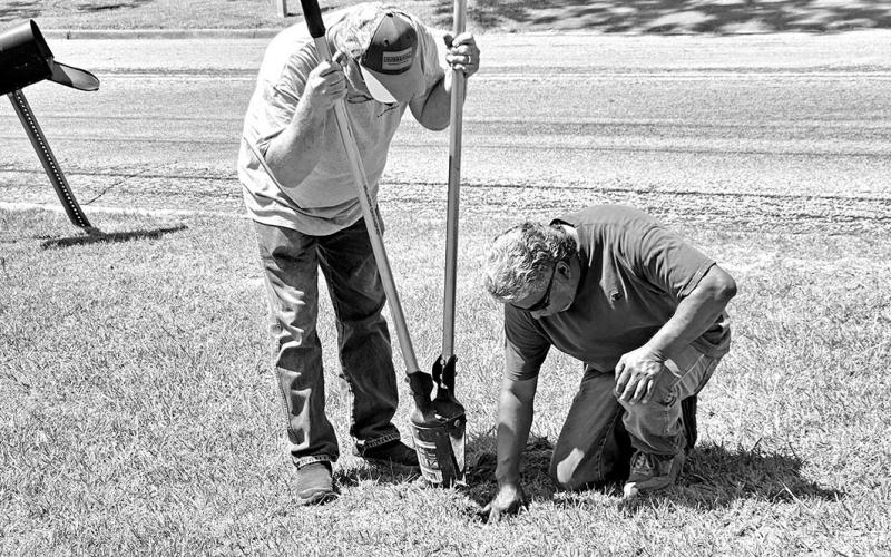 New sign installation calling all seniors to free meals at Senior Citizen Center