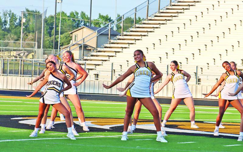 Mount Pleasant High School kicks off new school year with ‘Meet the Tigers’