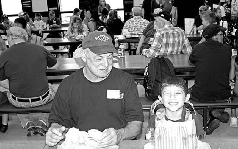 Chapel Hill ISD hosts Grandparents’ Day
