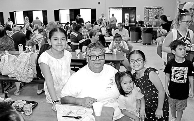 Chapel Hill ISD hosts Grandparents’ Day