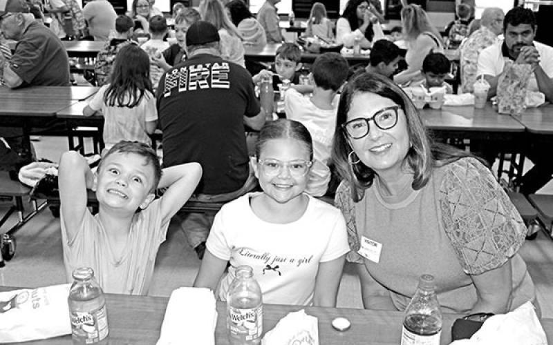 Chapel Hill ISD hosts Grandparents’ Day