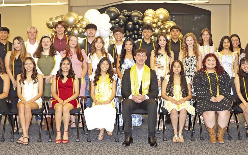 The MPHS Class of 2026 Honor Graduates (not pictured Daniel Castillo and Raquel Garza Aguirre) Courtesy Photos