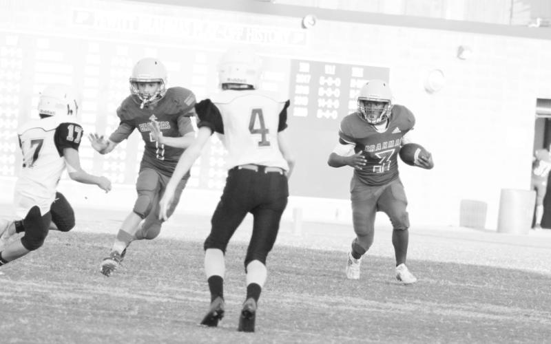 Pewitt subvarsity squads take on DeKalb