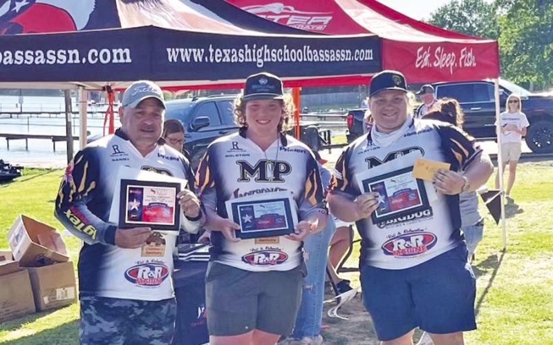 (L to R) Boat Captain Randy Hinton, Rolston Morton, and Clayton Miller show off their 8th place plaques COURTESY PHOTO