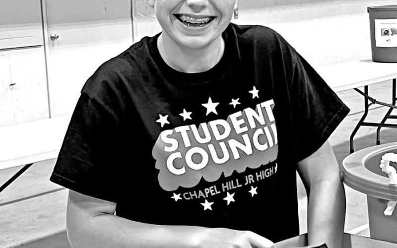 Chapel Hill Junior High Student Council Packs Care Packages for Deployed Troops