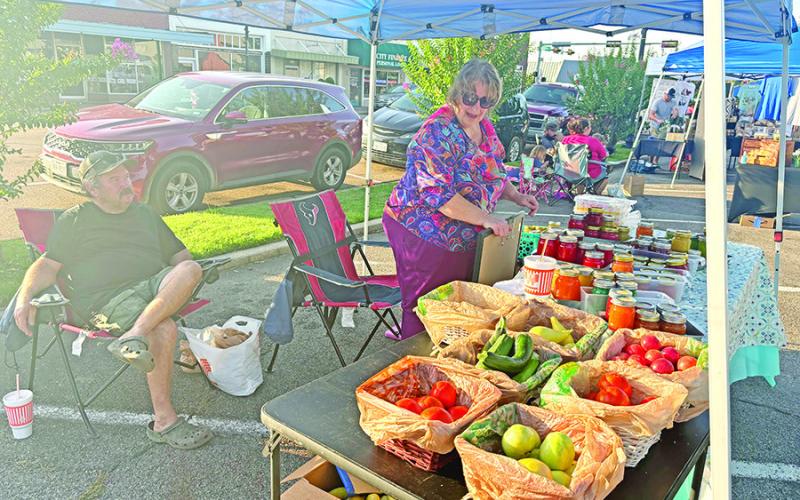Mount Pleasant holds first Farmers Market of the year