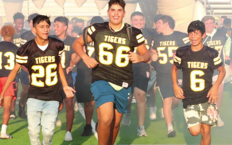 MP HS Tiger football squad ready for new season