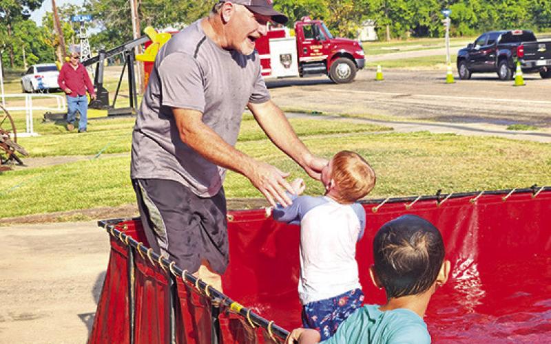 Talco Volunteer Fire Department helps kids