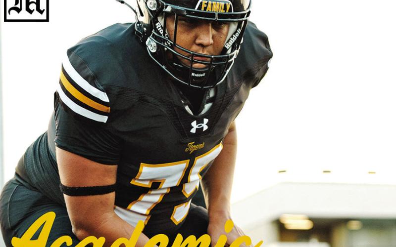 MPHS football players chosen for Academic All State teams