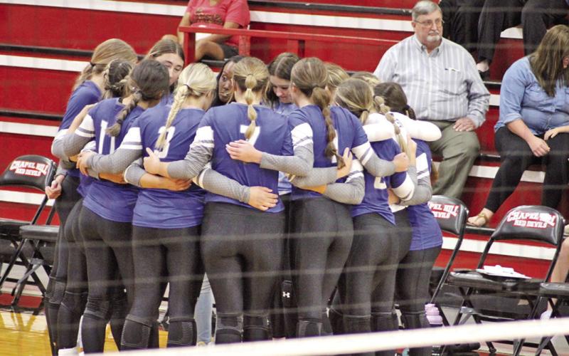 Neighborly meeting: CH opens volleyball season against Rivercrest