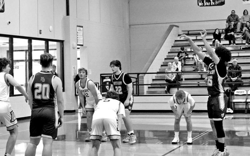 Harts Bluff boys claim tournament title