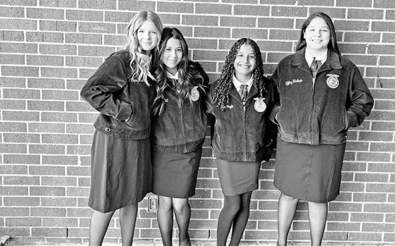 L to R, Ashley O’Brien, Emily Ventura, Pamala Dominguez, and Eufemia Guerrero placed 2nd in Greenhand Quiz at District and advanced to Area