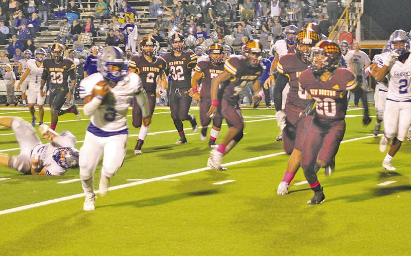 Freshman running back K.D. Watson breaks away on a run during Friday’s game. Pewitt has a bye Friday and will host Prairiland next week.