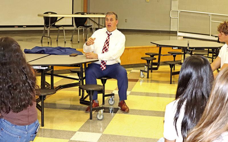 Congressman Nathaniel Moran speaks with Mount Pleasant High School sophomores in the MPHS cafeteria COURTESY PHOTO