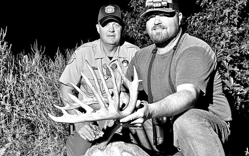 187 4/8 20 point, 220 pounds