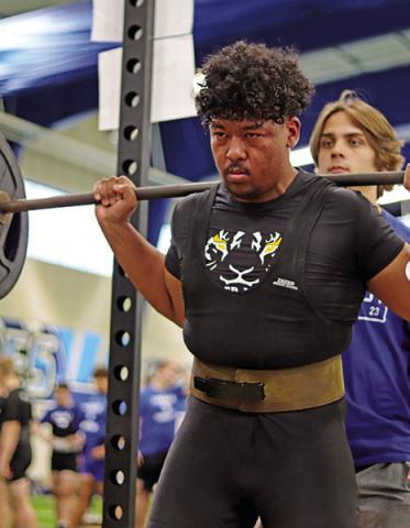 MPHS Powerlifting competes in Lindale