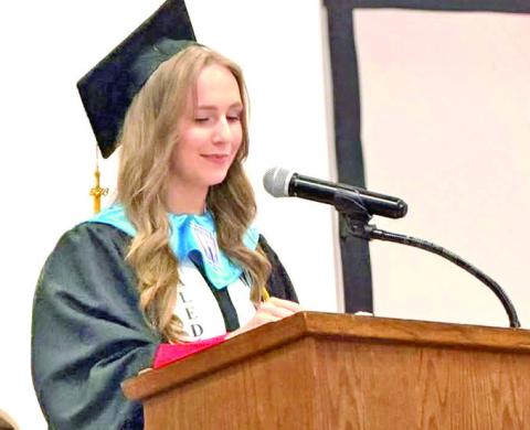 Valedictorian Chloe Kimbro