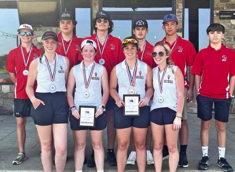 Bedeveling the links: Chapel Hill golf teams finish second in district