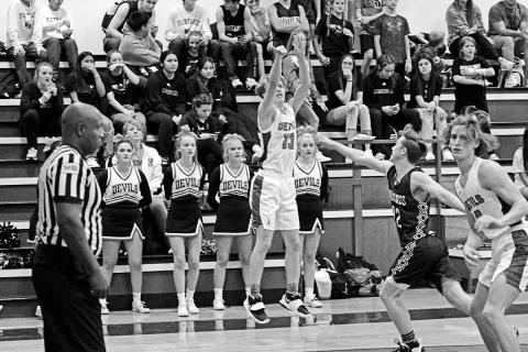 Caden Kump and the Chapel Hill Red Devils will hit the road this week, taking part in Tuesday’s Martin’s Mill Shootout and traveling to San Antonio to take on Aransas Pass. TRIBUNE PHOTO / QUINTEN BOYD