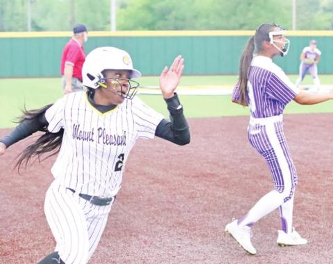 Paris Beard rounding the bases in the game vs. Hallsville PHOTO BY JOHN WHITTEN