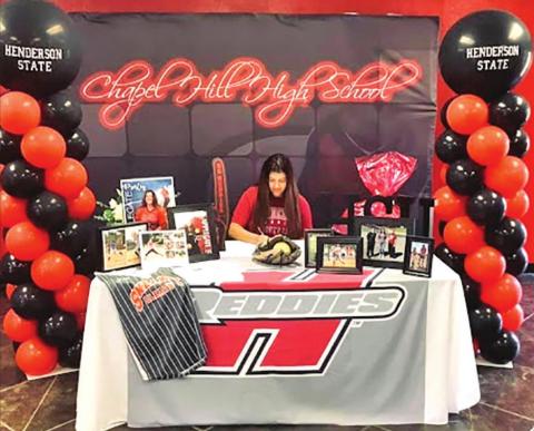 Chapel Hill Student Presley Applegate Signs