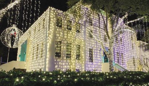 Downtown to light up Nov. 16