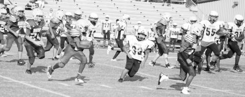 8th grade Brahmas roll past Commerce