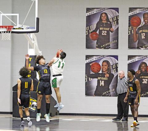 TRIBUNE PHOTOS / QUINTEN BOYD