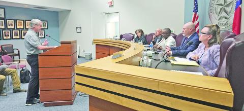 The city council and Mayor Tracy Craig hold quorum on Tuesday, July 2