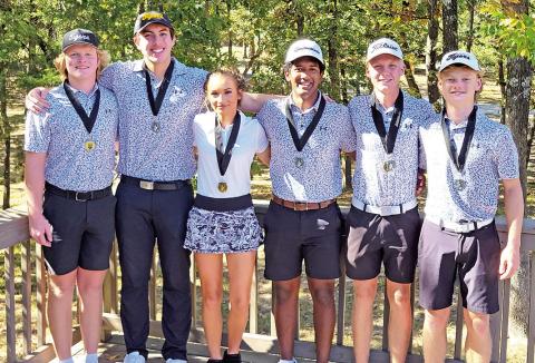 MPHS Golf team members (L to R) Hogan Horn, Alessandro Greco, Kylee Strickland, Christian Cruz, Jacob Baker, and Brandon Carter Courtesy Photo
