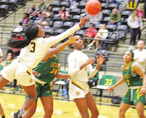 Lady Tigers move to 3-0 in district after big win over Longview