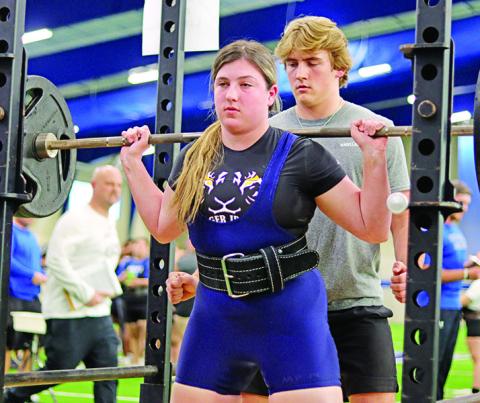 Senior Jenna Cook set new personal records