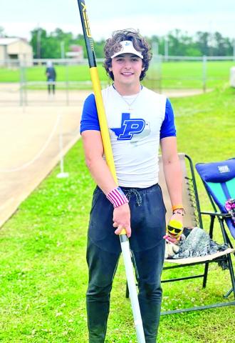 Brahmas Hodges, Johnson fly to state track meet