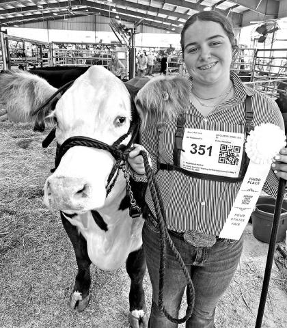 MPHS sophomore, Rebecca Dunn, with Jewel COURTESY PHOTO