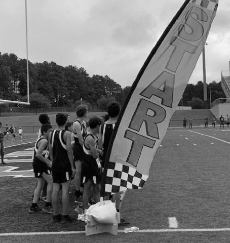 Tiger cross country takes first at Pine Tree